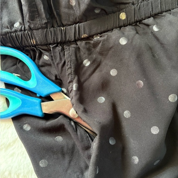 Old Navy  Polka Dot Sleeveless V Neck Romper Jumpsuit, Size: Large - Picture 14 of 15